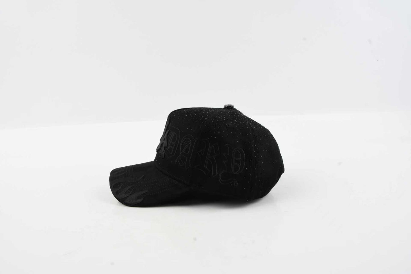 LA x LA VVS HAT (Legendary 21 Hats)